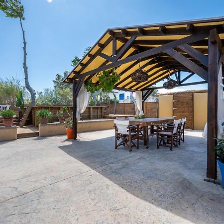 הוילה מסטיכרי Selana House With Outdoor Pool מראה חיצוני תמונה