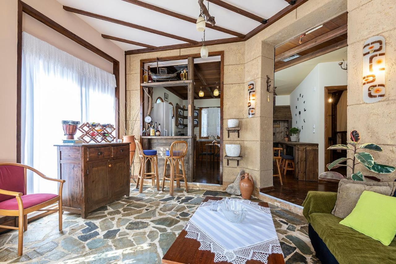הוילה מסטיכרי Selana House With Outdoor Pool מראה חיצוני תמונה