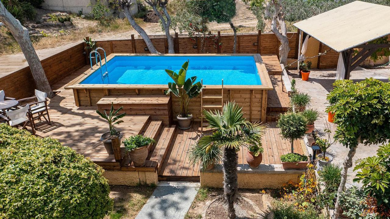 הוילה מסטיכרי Selana House With Outdoor Pool מראה חיצוני תמונה