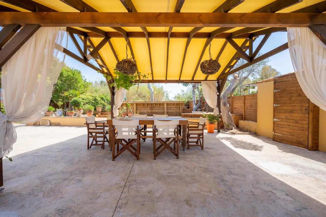 הוילה מסטיכרי Selana House With Outdoor Pool מראה חיצוני תמונה